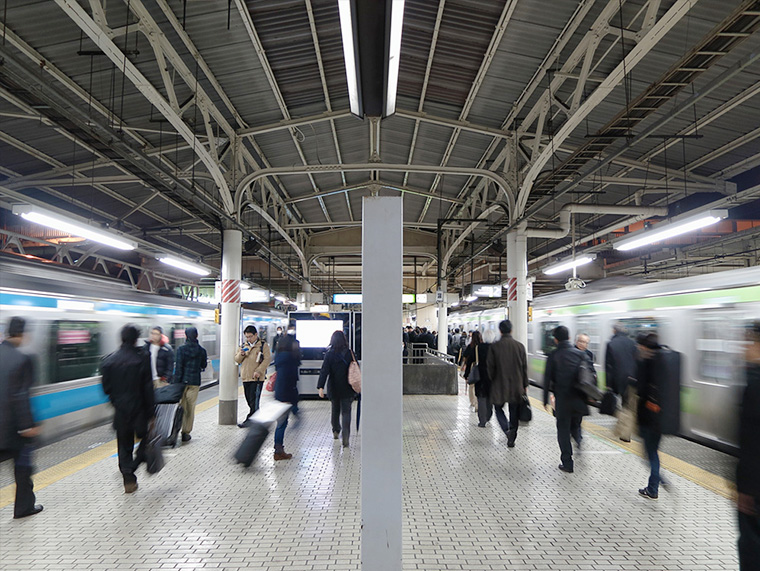 駅のホーム